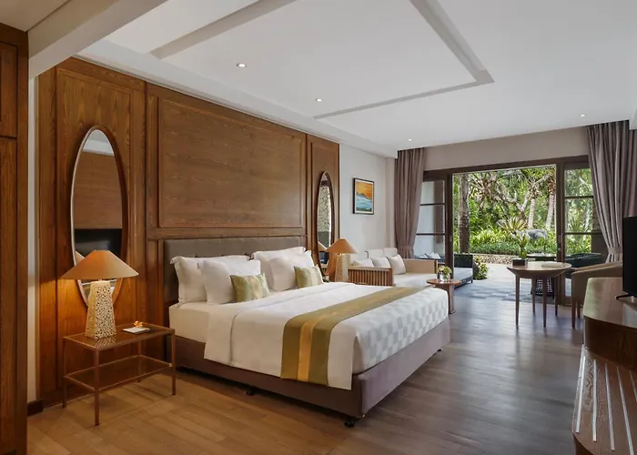 Royal Tulip Springhill 5*