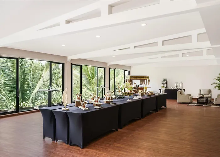 Royal Tulip Springhill Resort 5*