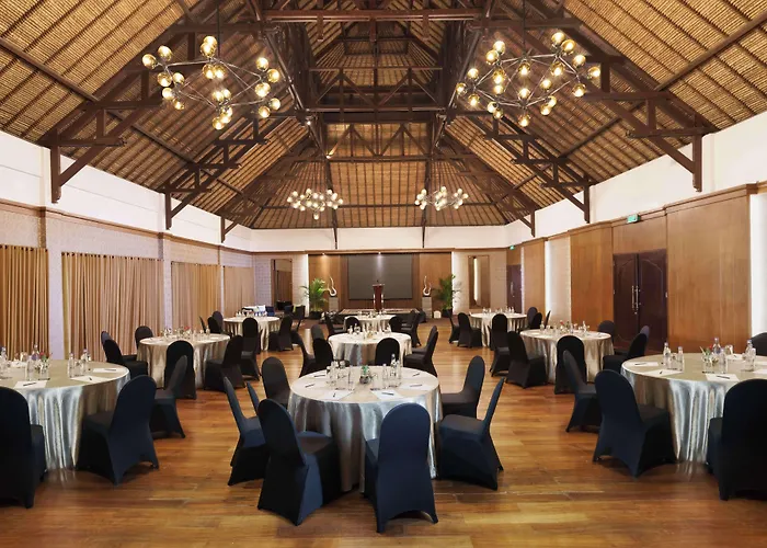 Royal Tulip Springhill 5*